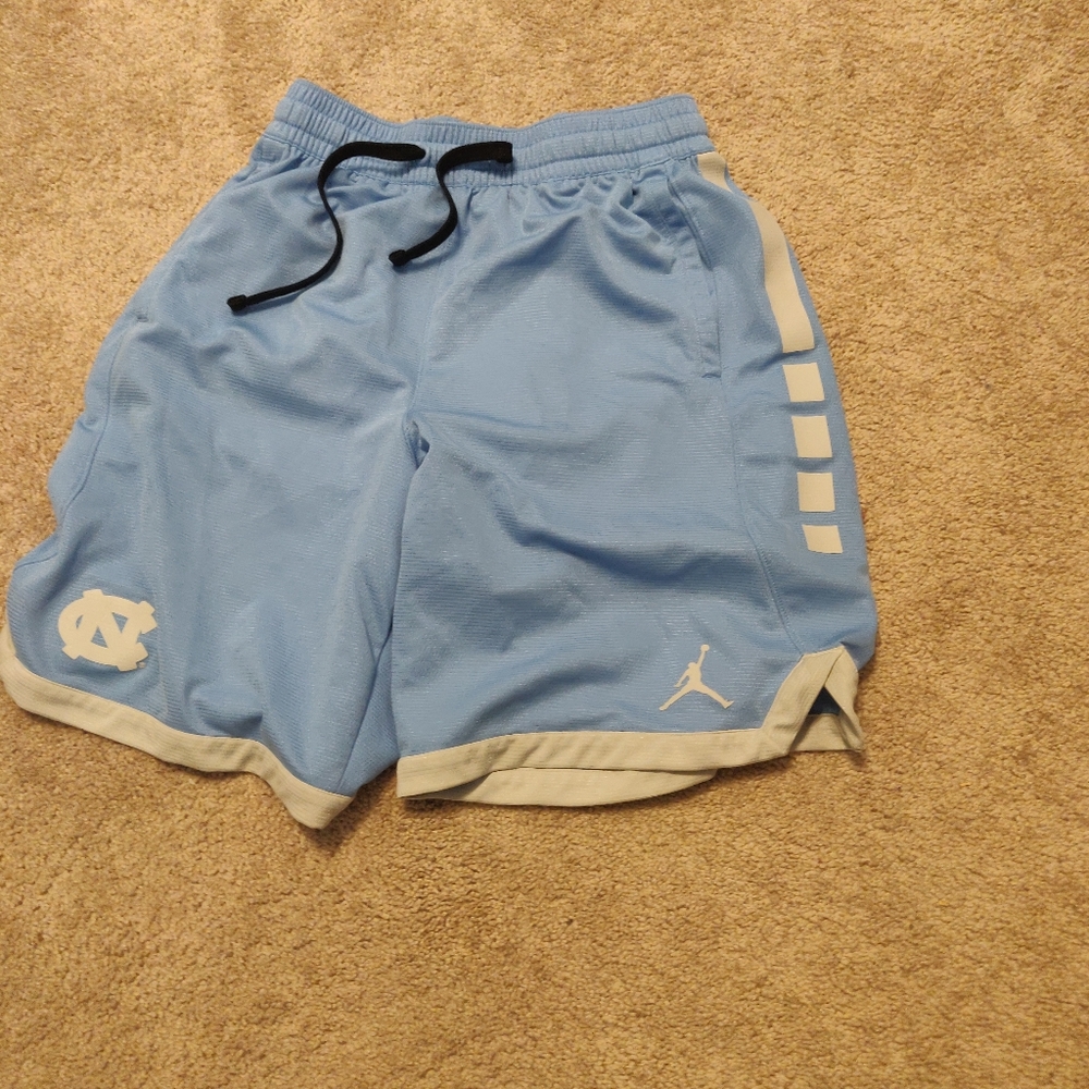 Jordan UNC Elite Stripe Shorts - M